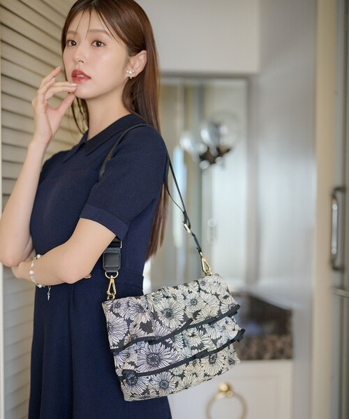 FRILL POCHETTE ポシェット（ショルダーバッグ）｜TOCCA（トッカ）の