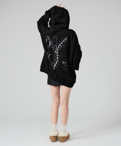 Zipper Design Pull Over Hoodie / ジッパーデザインプルオーバー