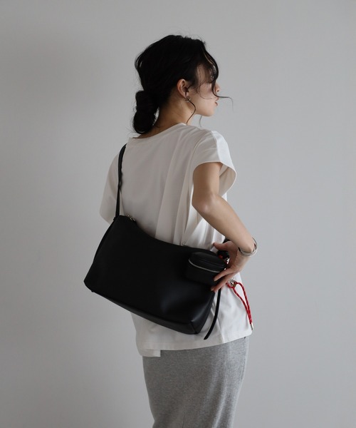 セール】【牛革】ミニマルショルダーバッグ（ショルダーバッグ