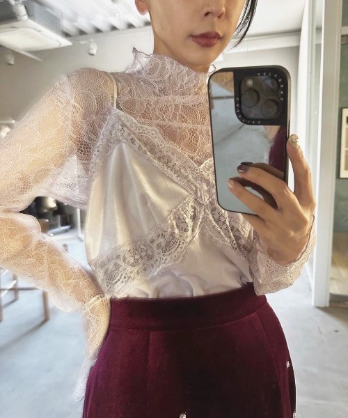 Ameri（アメリ）の「VELOUR CAMI SET LACE TOP（シャツ/ブラウス