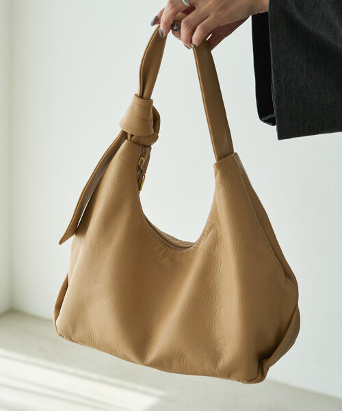 gemeil（ジェムイル）の「ノットワンハンドルバッグM（CE-1423