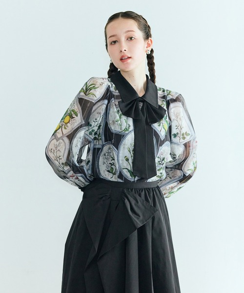 フラワーフレームプリントブラウス（シャツ/ブラウス）｜Audie a Muses