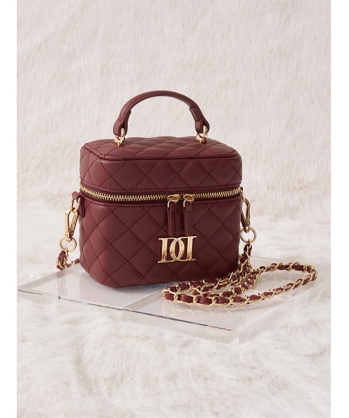 Darich（ダーリッチ）の「【ゴールドパーツ】キルティングスクエアミニ