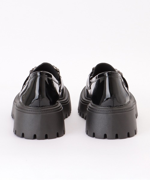 セール】クロコ風 エナメル調 厚底 バックル付き ローファー