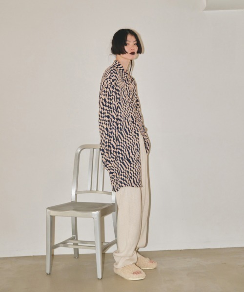 TODAYFUL（トゥデイフル）の「ジオメトリックオーバーシャツ（シャツ