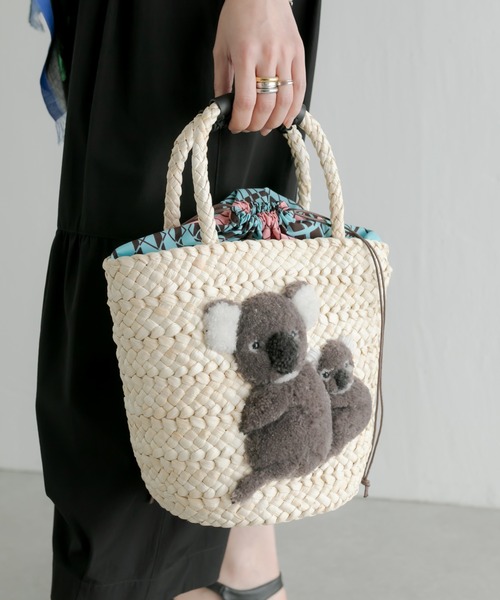 ear PAPILLONNER（イアパピヨネ）の「キャラかごバッグ（かごバッグ