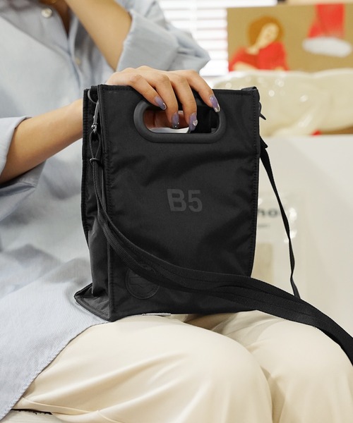 NaNa-NaNa（ナナナナ）の「nana-nana/ナナナナ×POTR/ピーオーティー