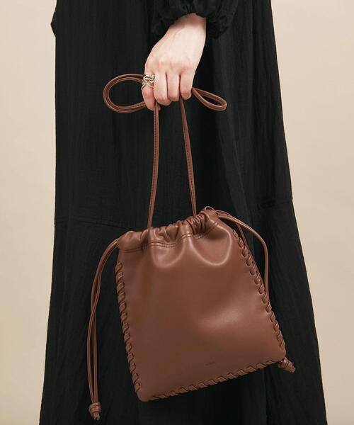 VASIC（ヴァジック）の「＜VASIC＞WELLS MINI MINI レザーバッグ Ψ