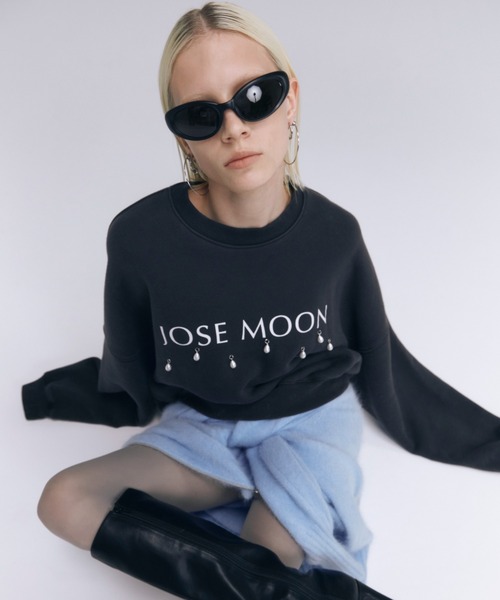 JOSE MOON（ジョゼムーン）の「LOGO PEARL SWEAT/ロゴパールスウェット