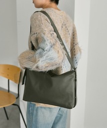 ear PAPILLONNER｜イア パピヨネのショルダーバッグ（グレー/灰色系