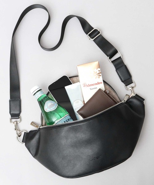 スプリットレザー（牛床革） ウエストバッグ 大きめ（ボディバッグ