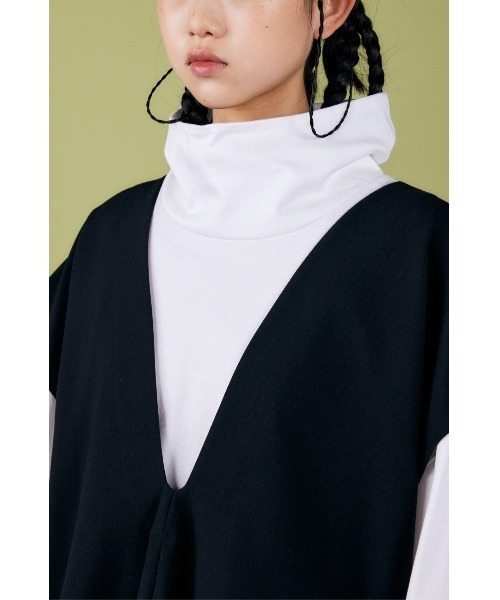 ENFOLD（エンフォルド）の「ダブルクロス カットレイヤープルオーバー