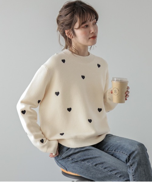 AMELY（エミリー）の「ハート刺繍ニットトップス（ニット/セーター