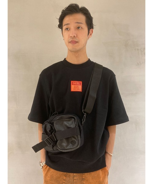 DIESEL（ディーゼル）の「メンズ ナイロン レザー クロスボディバッグ
