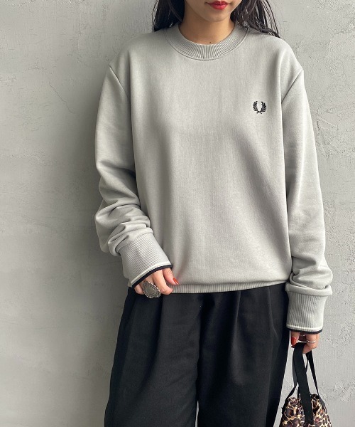 FRED PERRY/フレッドペリー] ワンポイントロゴ刺繍 クルーネック