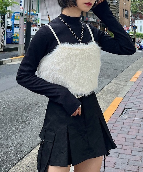 PAGEBOY（ページボーイ）の「ラメファービスチェ（ベスト）」 - WEAR