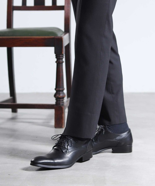 栃木レザーストレートチップシューズ whoop-de-doo/フープディドゥ