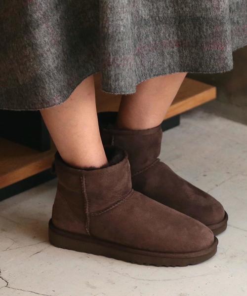 UGG（アグ）の「＜UGG（アグ）＞クラシックミニ ムートンブーツ 2