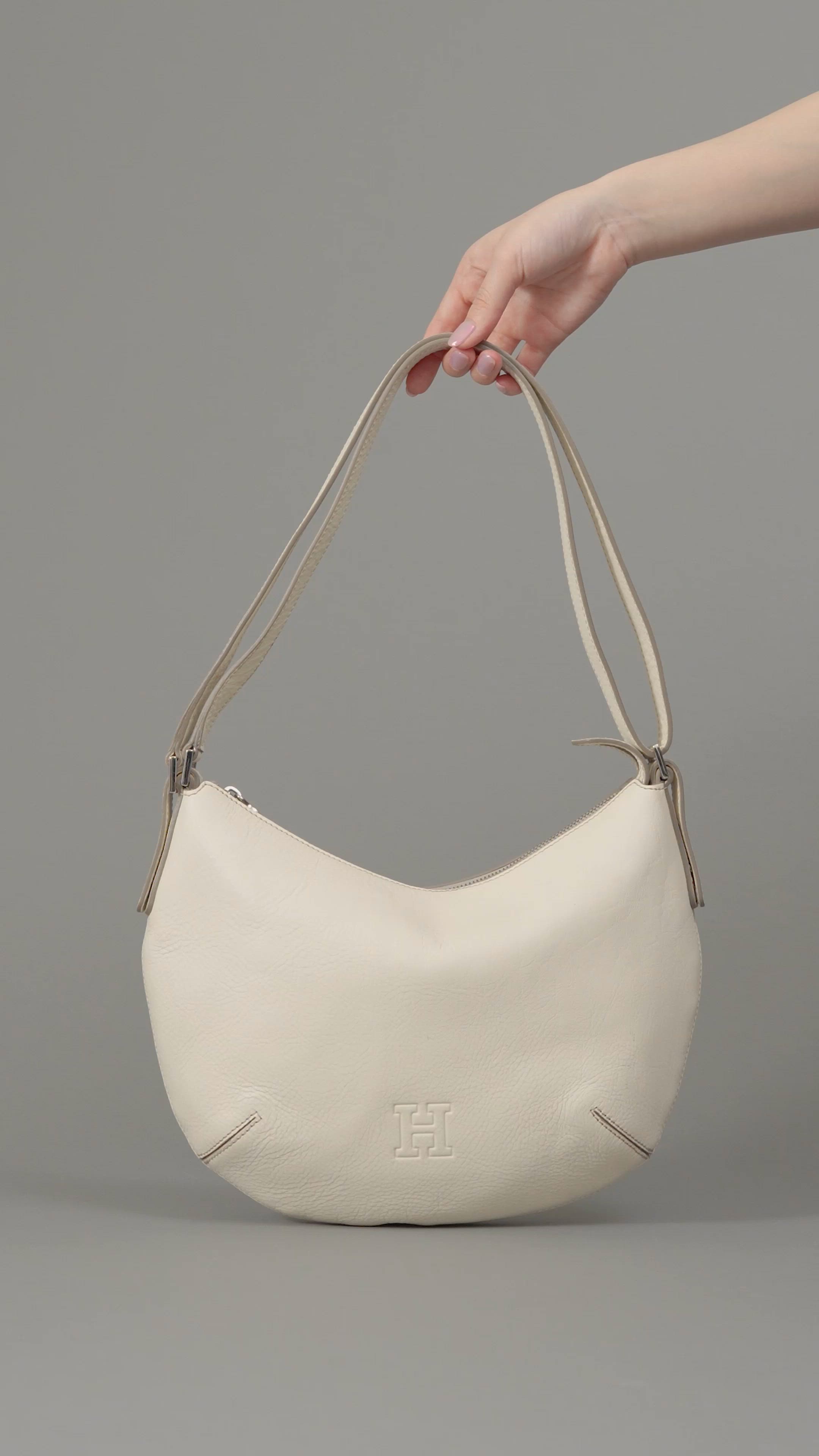 ソーロ】レザーショルダーバッグ S 2WAY 本革（商品番号：P25-20608