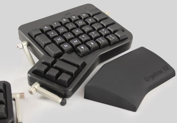 ErgoDox EZ｜スプリットタイプのエルゴデザインキーボード「エルゴ