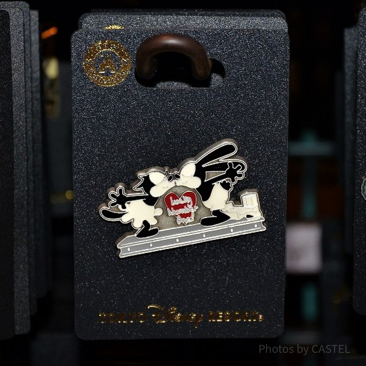 レア 希少品 ディズニー オズワルド 85周年 ピンバッジ ディズニー