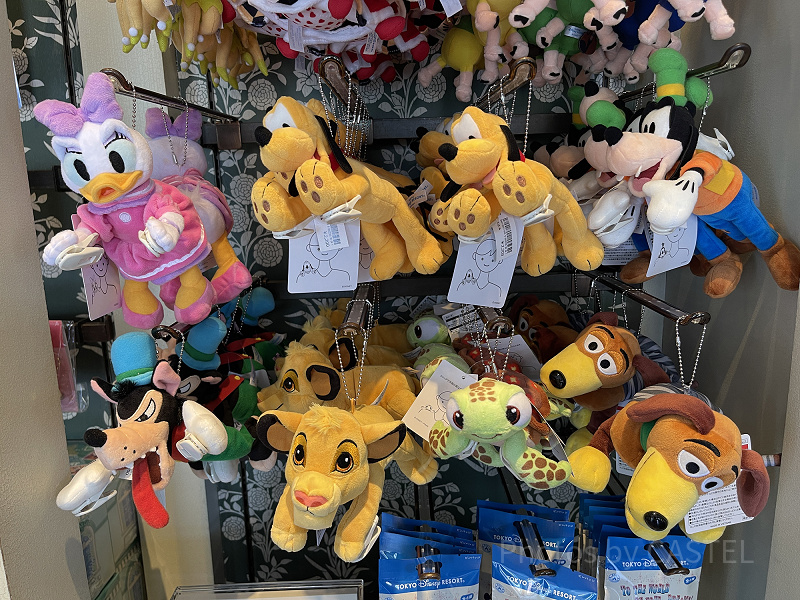 ディズニー】肩のせぬいぐるみ41選！販売場所・種類・値段まとめ！