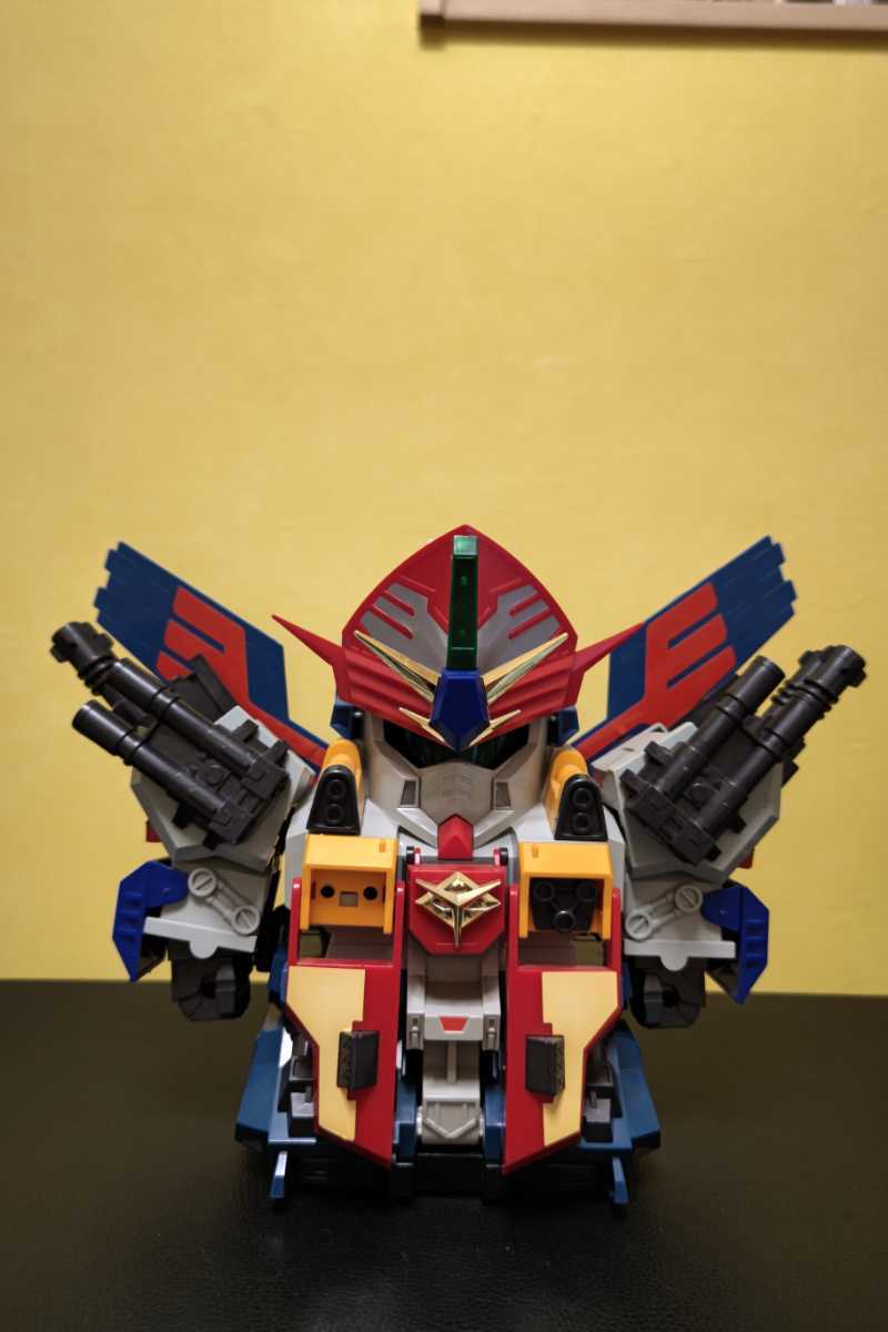 p*e様 元祖SDガンダム ジェネラルガンダム ジャンク品 モーター動作OK