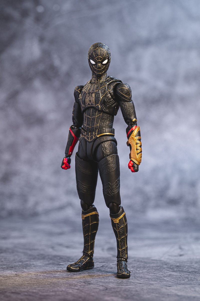 S.H.Figuarts スパイダーマン［ブラック＆ゴールドスーツ