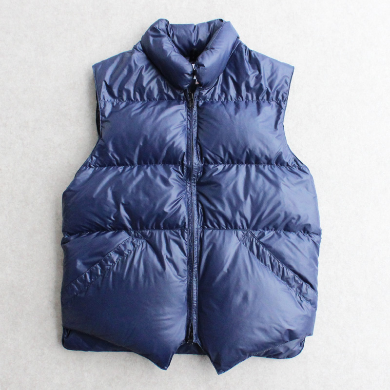 Crescent Down Works NORTH BY NORTHWEST NAVY – by CITRON