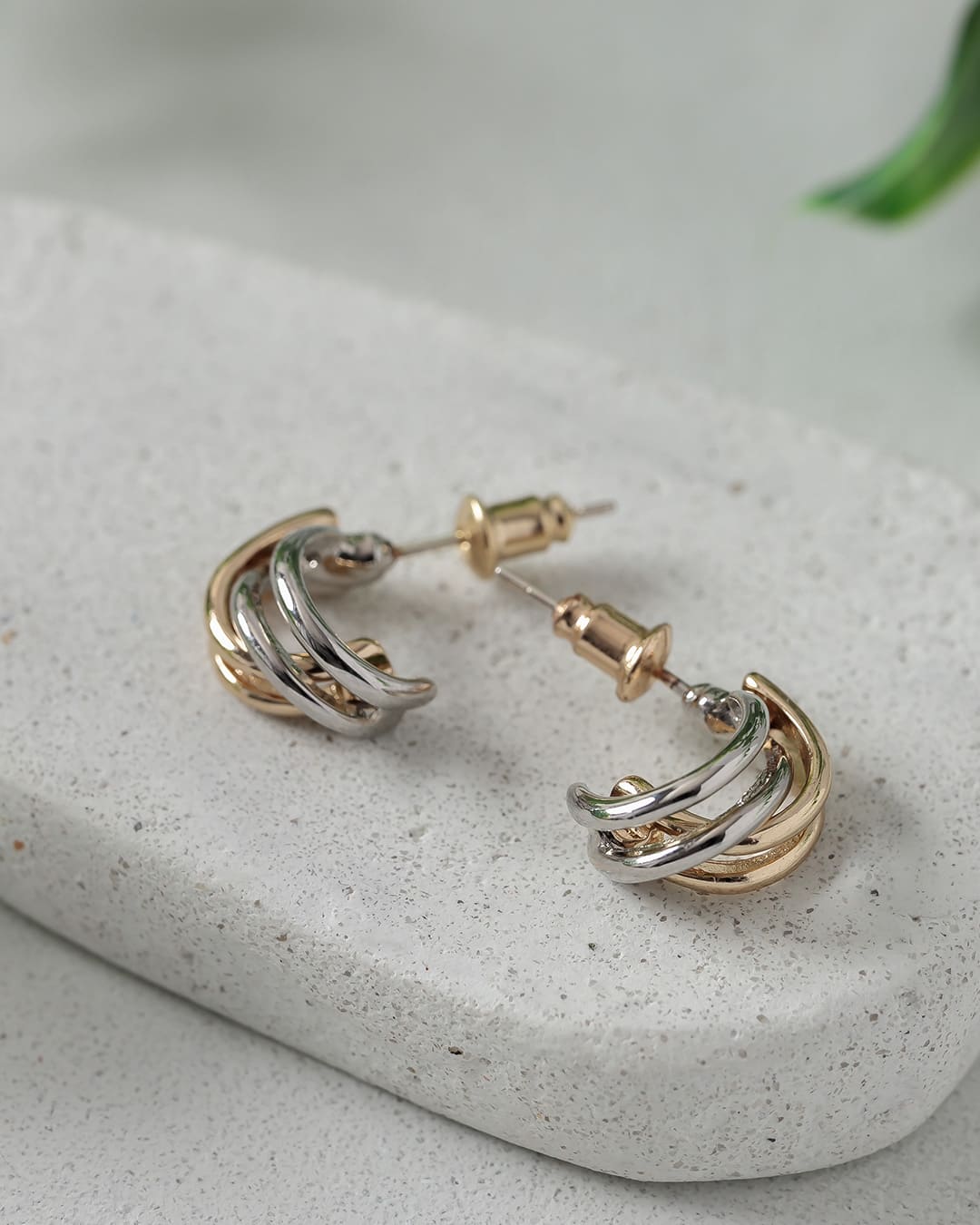 1/9(金)20:00～再入荷】【S925】バイカラーニュアンスクロスフープ