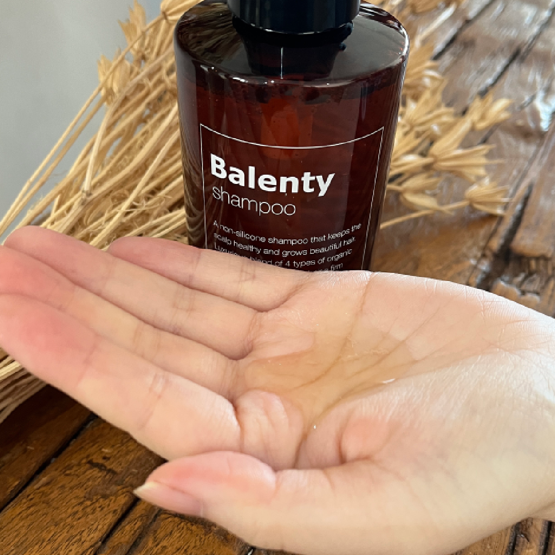 シャンプー（12種のオーガニック植物・ノンシリコン／300ml）｜Balenty