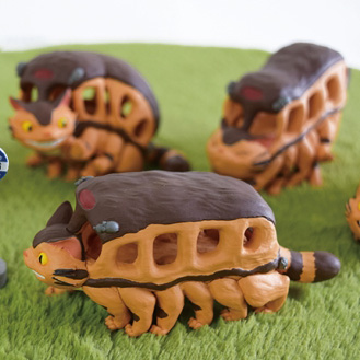 スタジオジブリ作品『となりのトトロ』グッズ 大トトロがドンドコ踊り