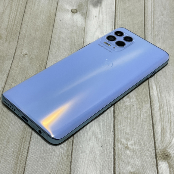 moto g100レビュー】ハイエンド性能で5万円台！メリット・デメリットを