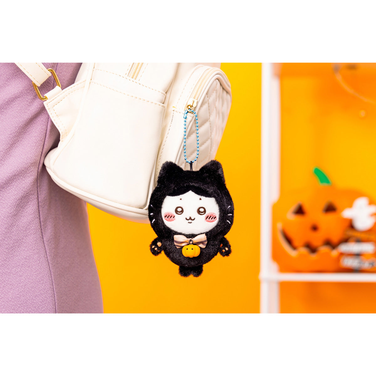 予約】ちいかわ 黒猫のマスコット（うさぎ）【2024年10月中旬より順次