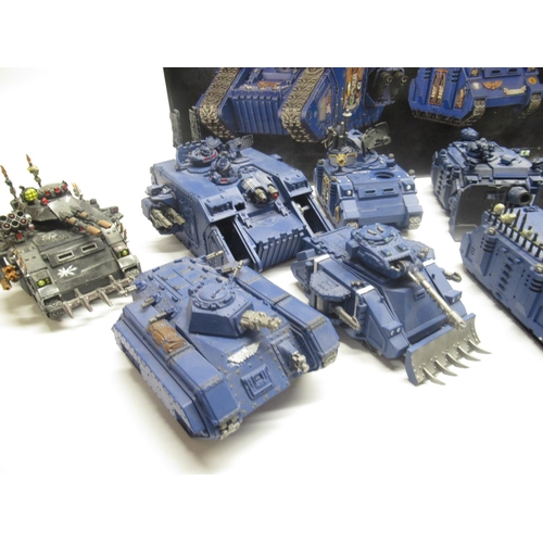Warhammer 40k - Land Raider Excelsior, Rhino Primaris and Rhino