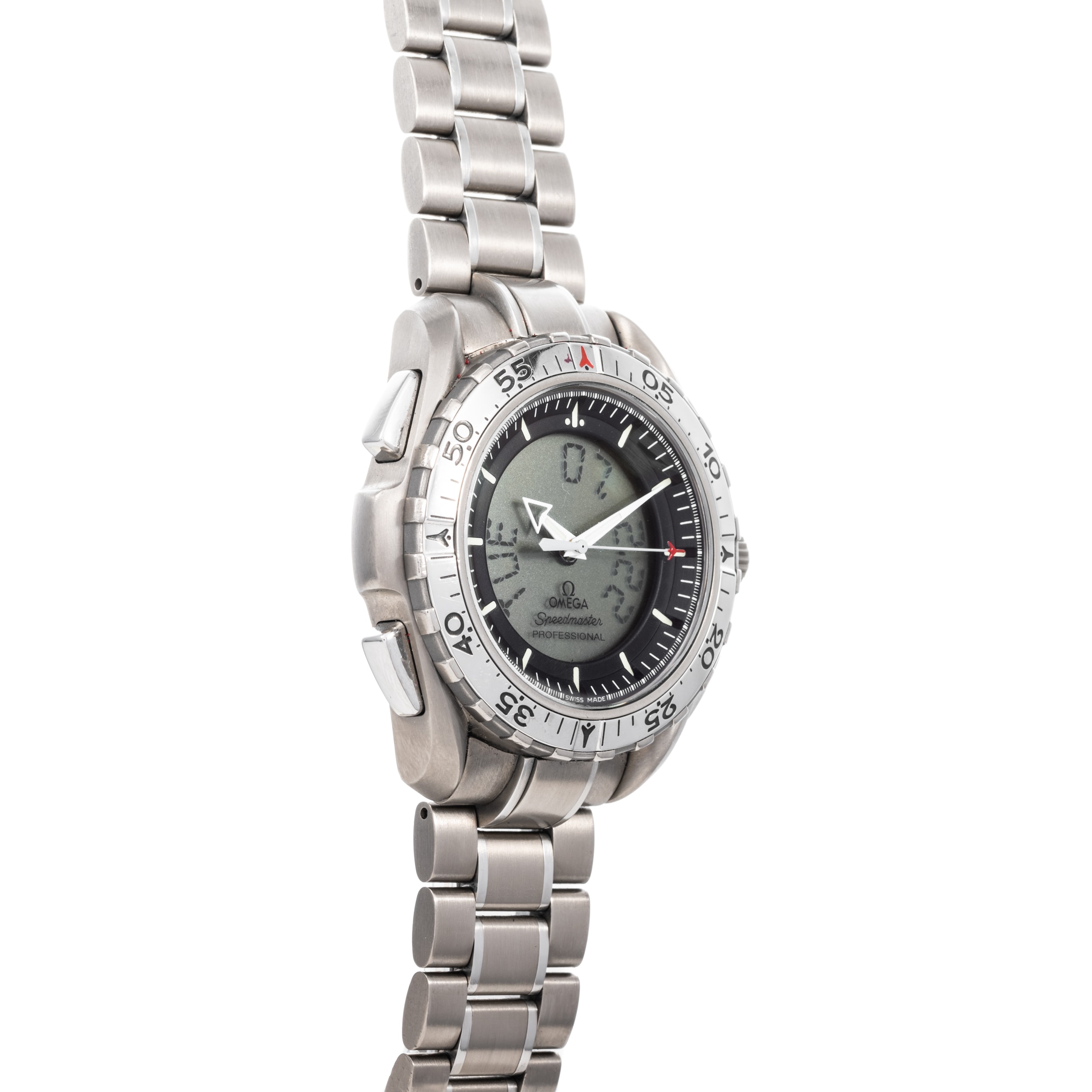 Pre-Owned Omega Speedmaster X-33 40960125/AS07098 | Mayors