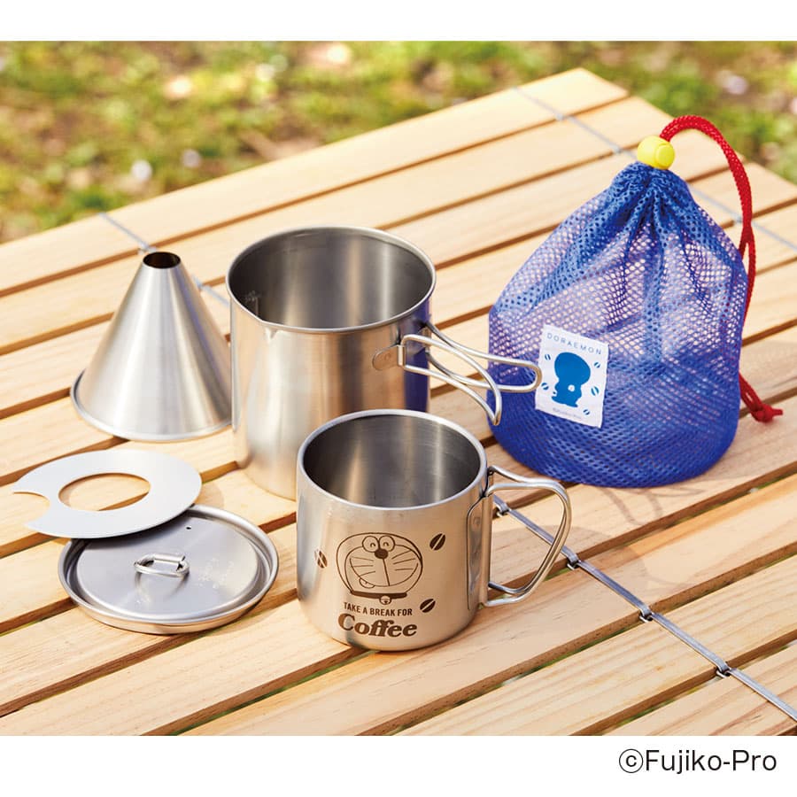 シェラカップや銀製バッジなど！ 『大人の逸品』からドラえもん50周年