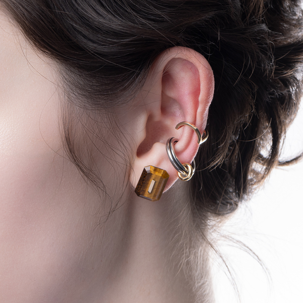 K18 SNAKE KNOT ダイヤモンド ピアス