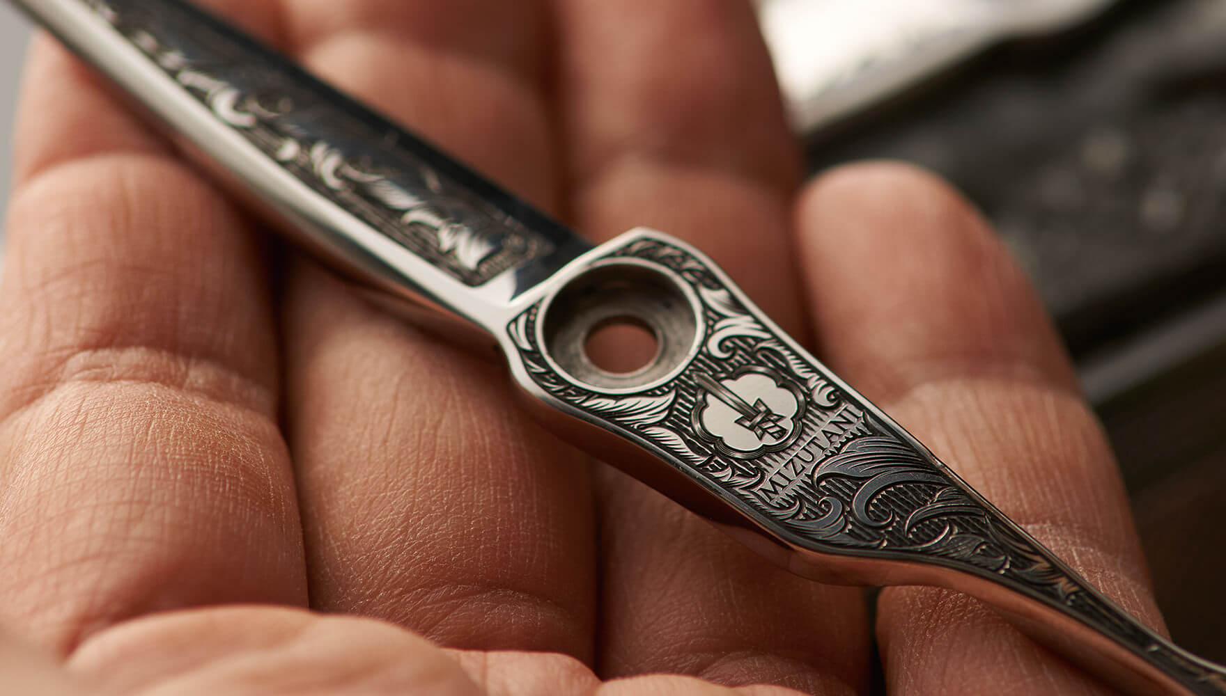 SWORD ENGRAVING MODEL | ミズタニシザーズ