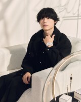 松村北斗、シャネル身にまといポップアップ『DREAM CHASER』来場 夢へ