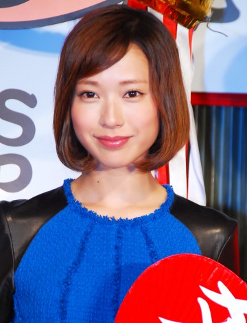 戸田恵梨香『SPEC』現場で餃子1000個“手作り”差し入れ | オリコン