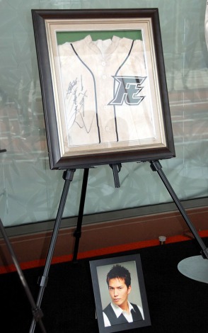 画像・写真 | 市原隼人、『ROOKIES』の着用ユニフォームをオークション