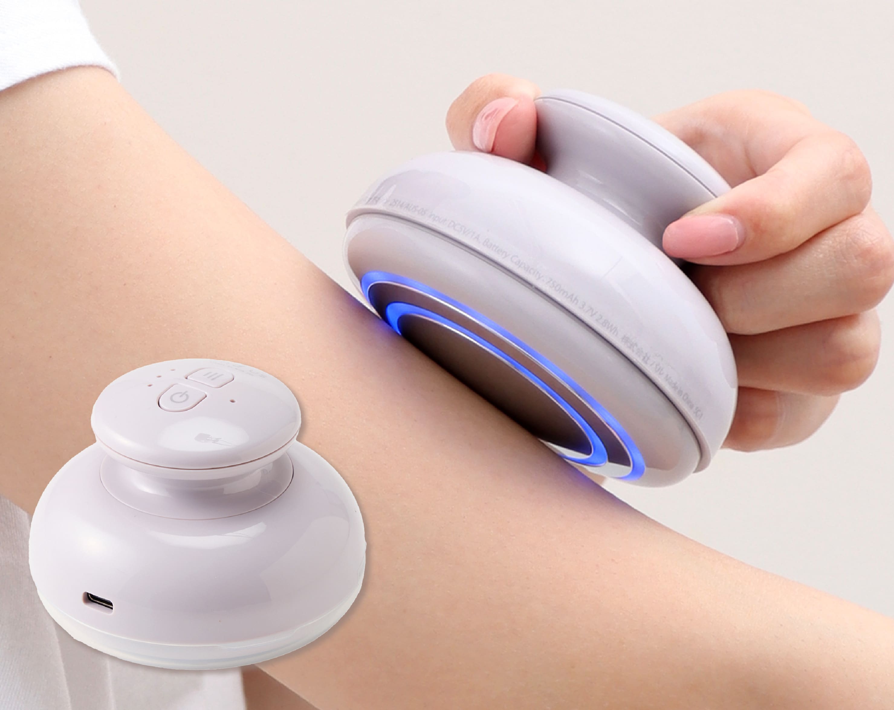 おうちで手軽に本格ケア！ボディケア美容家電をご紹介！ | 3COINS