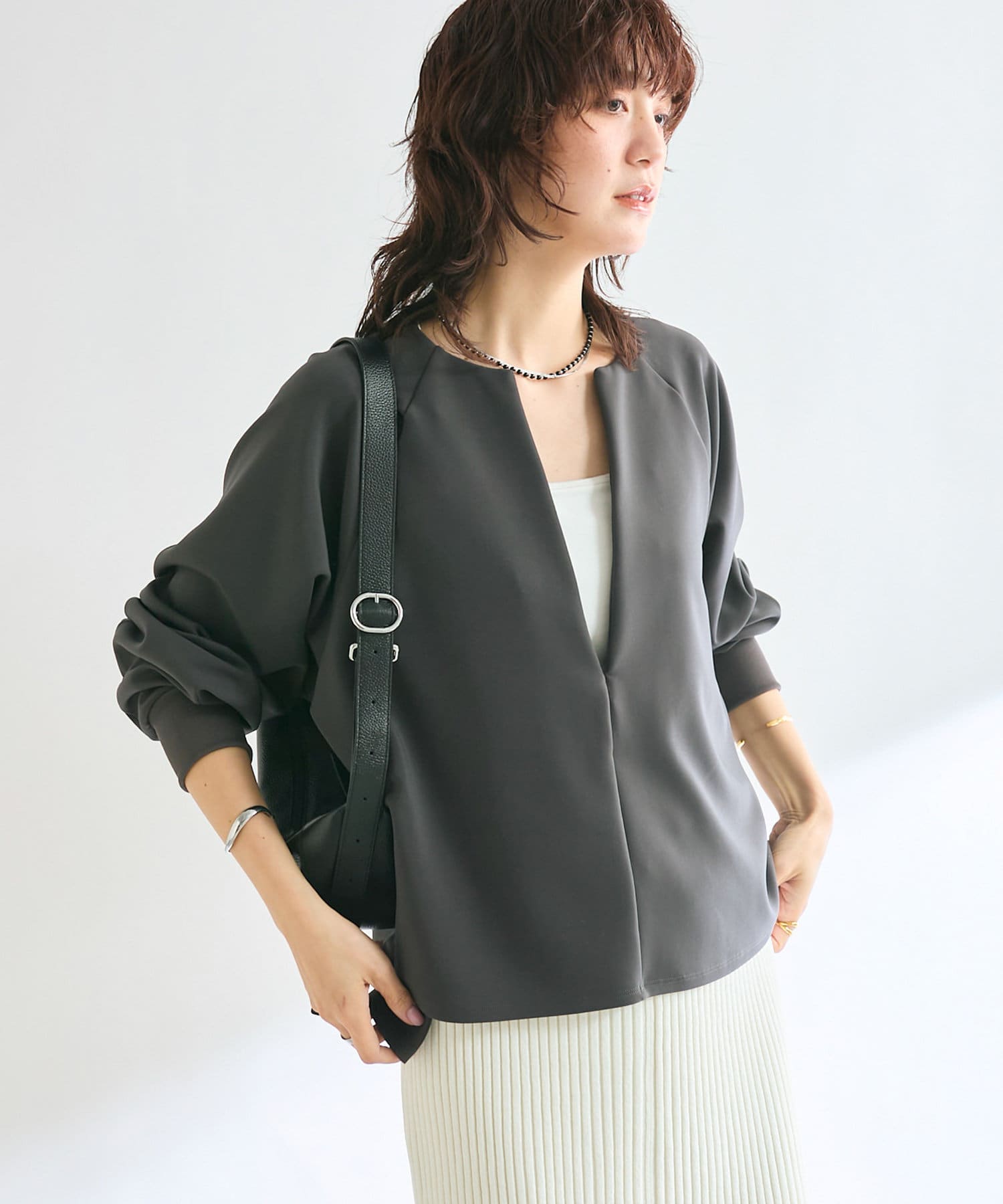 オンオフ着れる】キーネックダンボールプルオーバー | RIVE DROITE