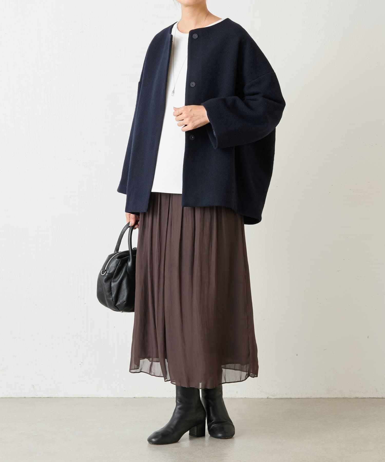 後ろぷっくりウールショートコート | BEARDSLEY(ビアズリー)レディース