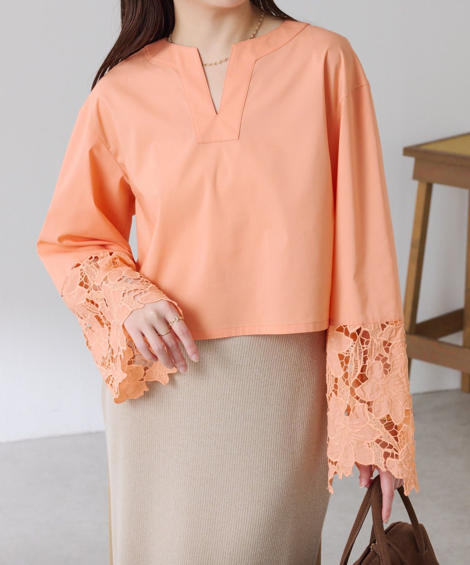 1枚で着映え】刺繍レースブラウス | COLLAGE GALLARDAGALANTE