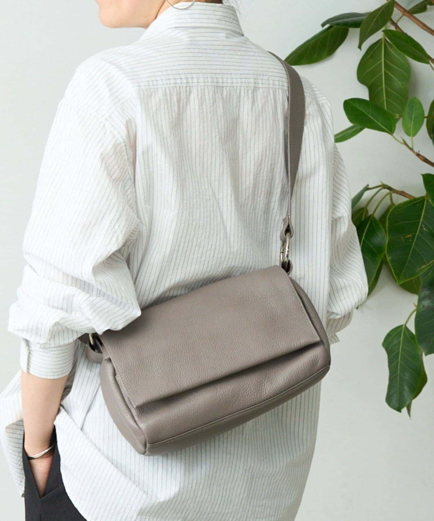 本革》レザーボディバッグ | BEARDSLEY(ビアズリー)レディース | PAL