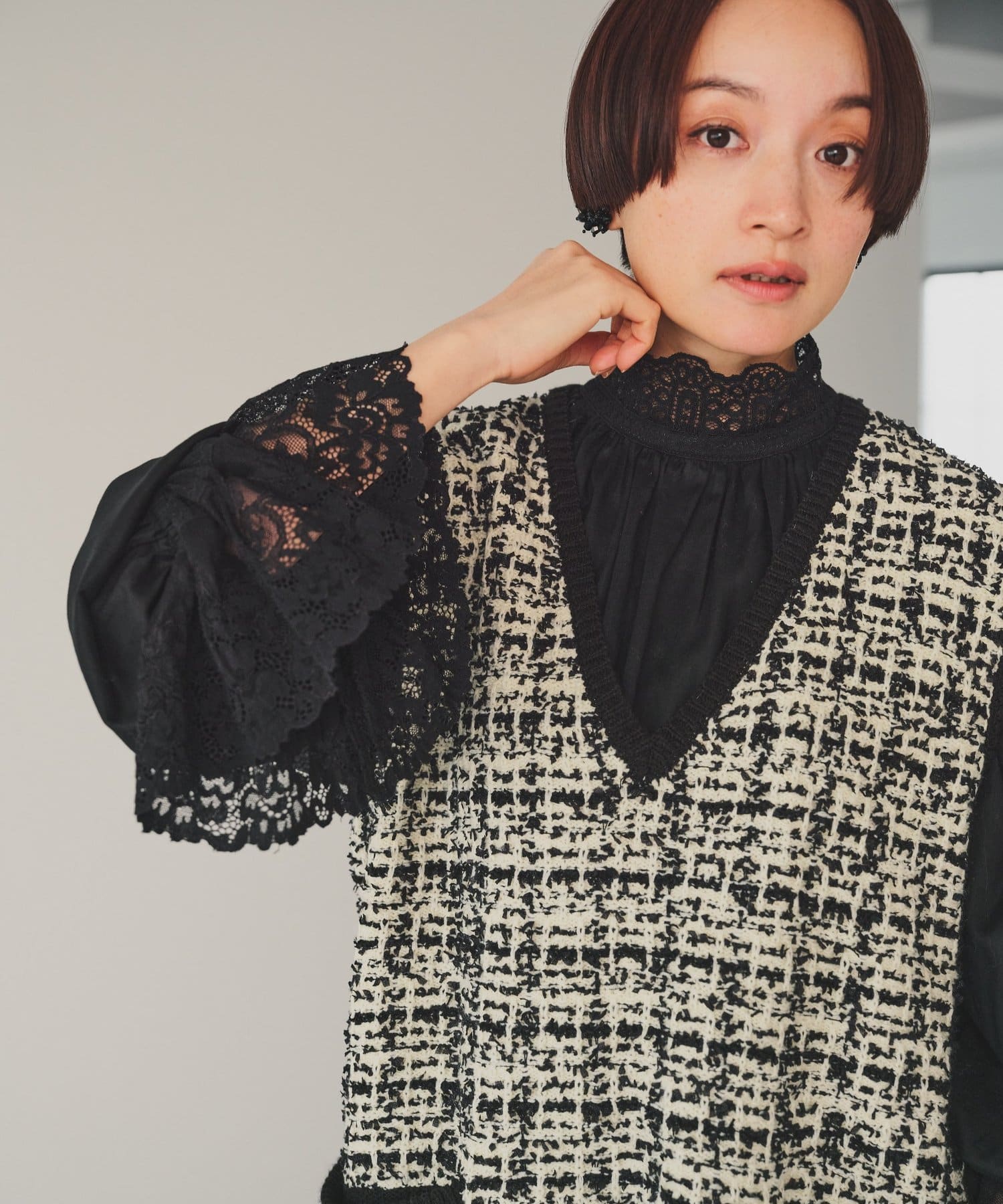 襟袖レースプチハイネックブラウス | PUAL CE CIN(ピュアルセシン