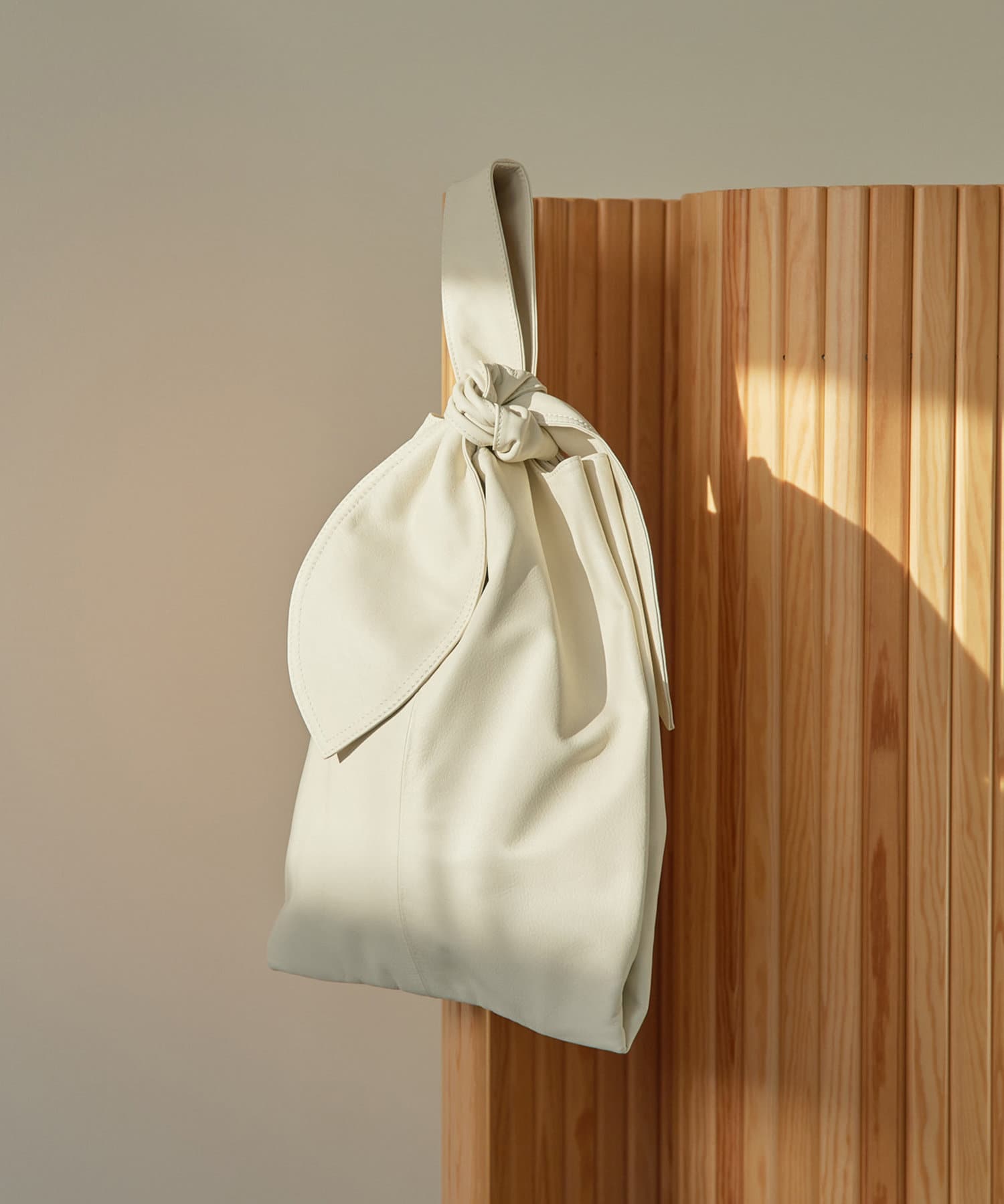 Hoaw.】ボウバッグ | Whim Gazette(ウィム ガゼット)レディース | PAL