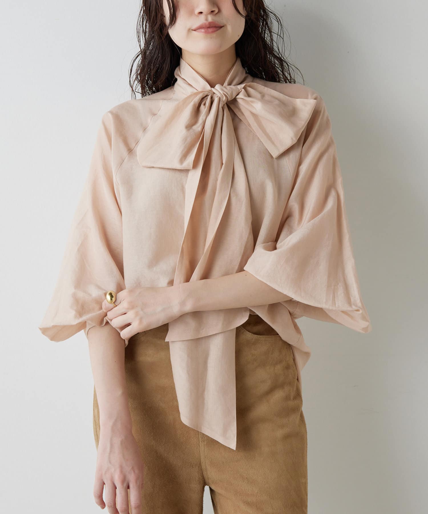 シルクローンボウタイブラウス | Whim Gazette(ウィム ガゼット